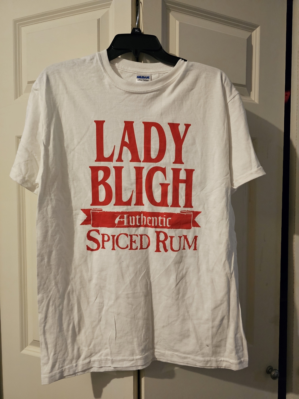 Gildan White Ultra Cotton Tee with Red Print Med NWOT